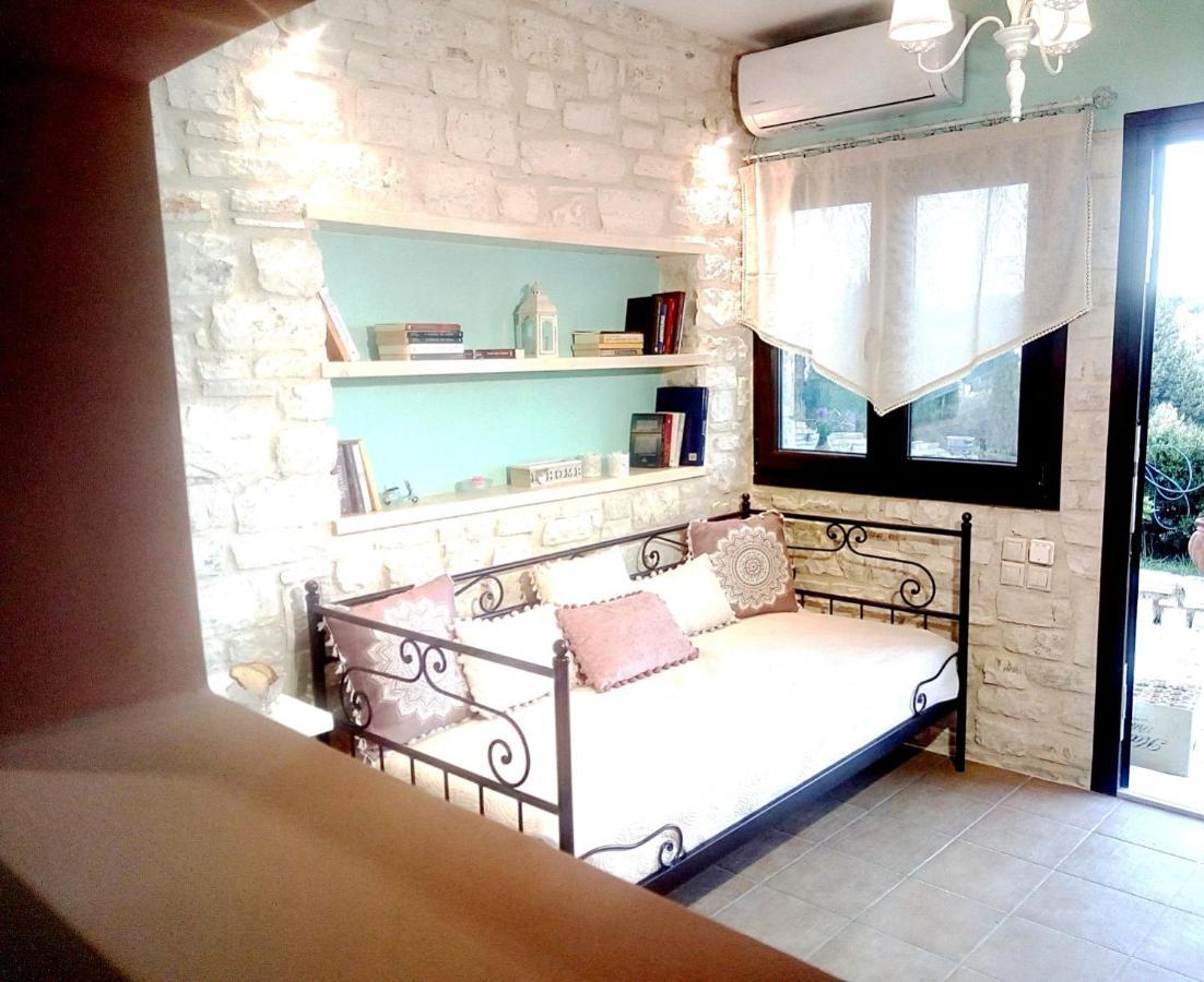 Apartment Stone In Nature With View To Corfu Town! *
