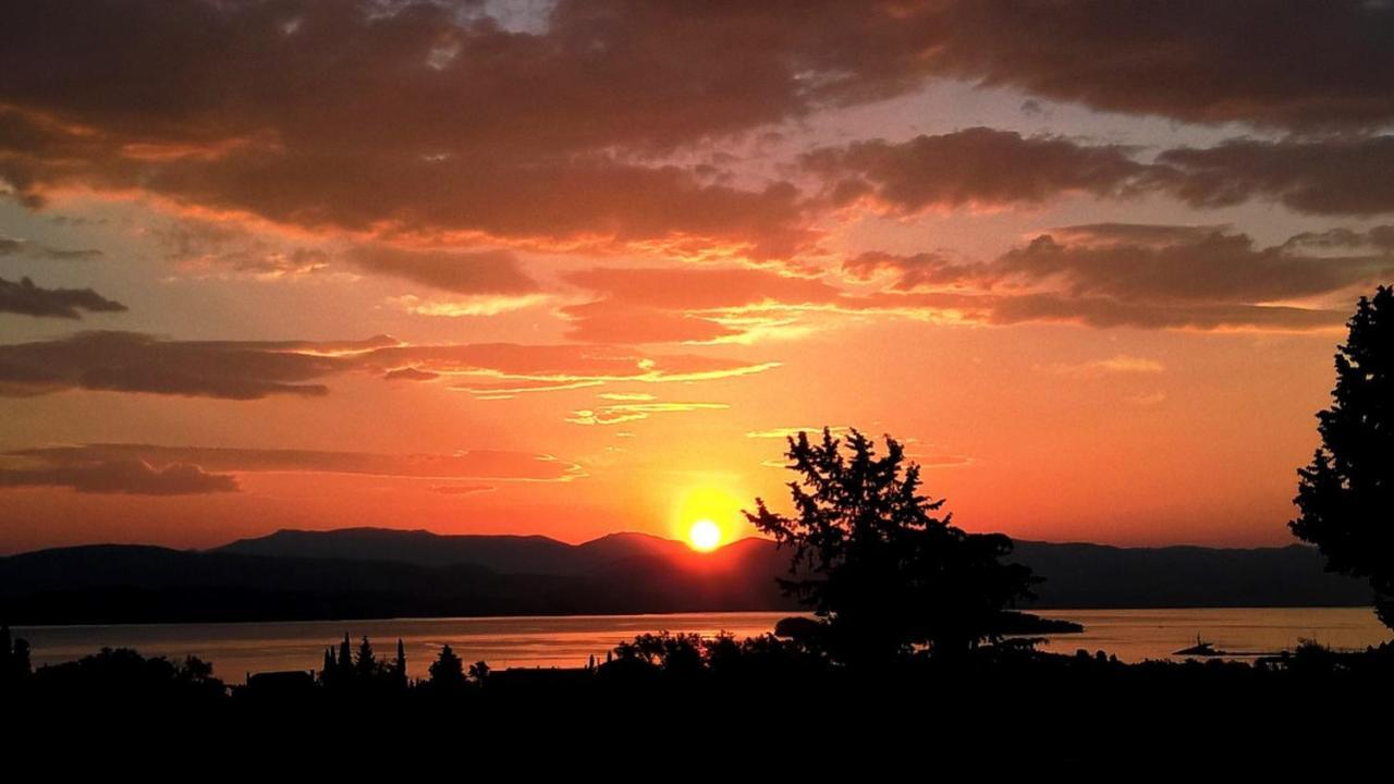 Apartment Stone In Nature With View To Corfu Town! *